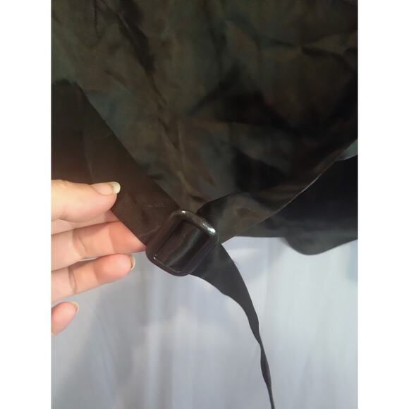 Black Christmas Vest - Picture 4 of 4